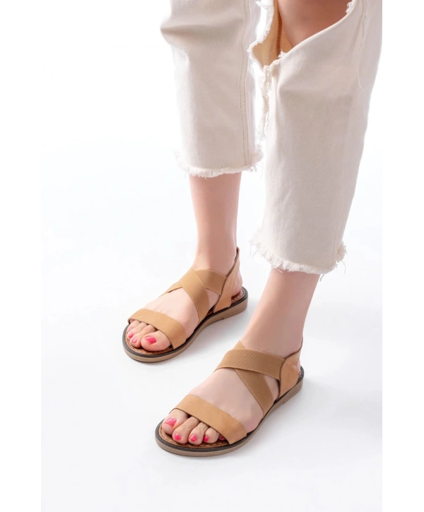 205-04 Bej Tek Bantlı Lastikli Hakiki Deri Ortopedik Taban Kadın Sandalet