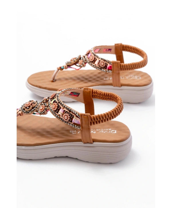 DM-609 Taba Taşlı Arka Lastikli Parmak Arası Kadın Sandalet