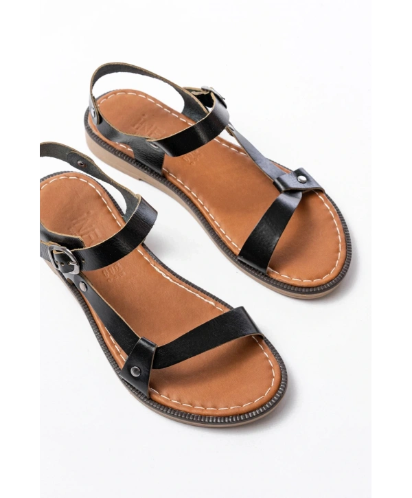 205-090 Siyah Hakiki Deri Tokalı Kadın Sandalet