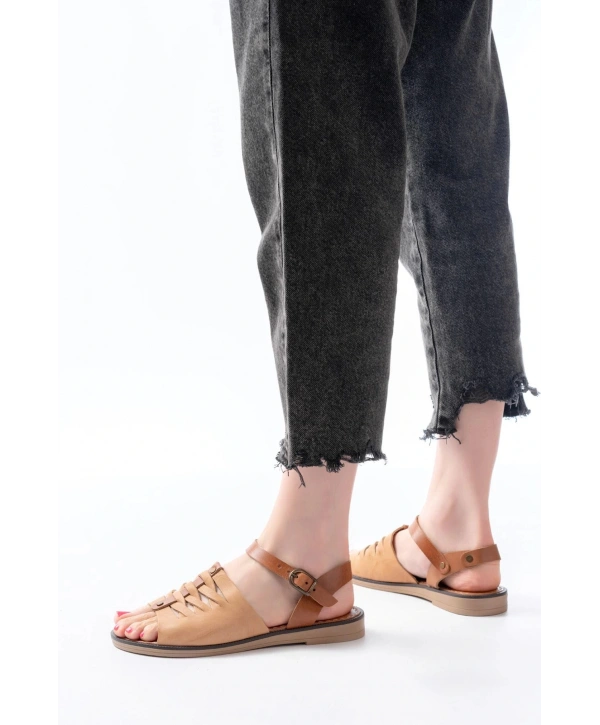 205-029 Bej Ortopedik Hakiki Deri Kadın Sandalet