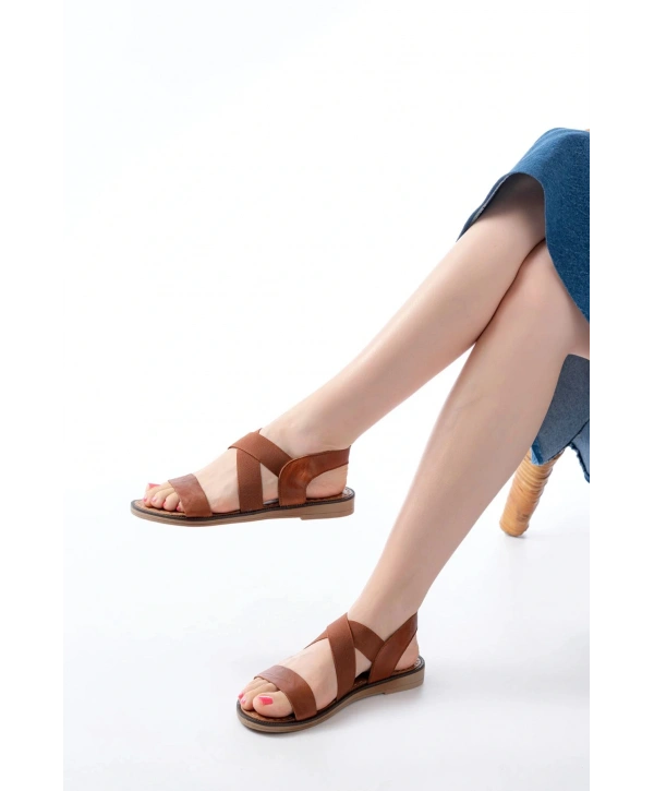205-04 Taba Tek Bantlı Lastikli Hakiki Deri Ortopedik Taban Kadın Sandalet