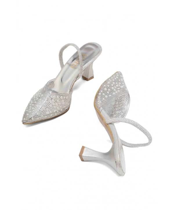 V-1005 Gümüş Günlük Arkası Açık Taşlı Topuklu Bayan Ayakkabı