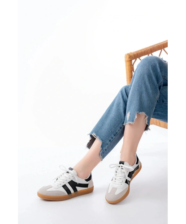 M-1004 Beyaz Bağcıklı Termo Taban Günlük Kadın Spor