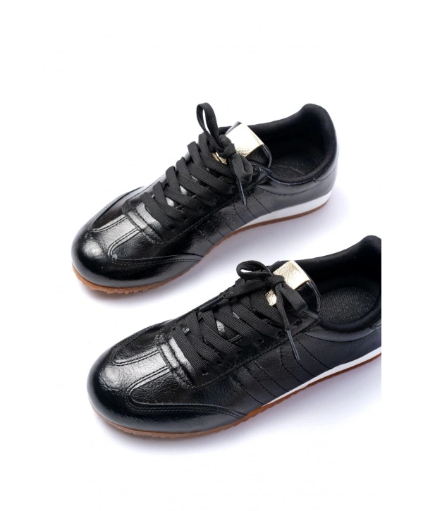 M-1009 Siyah Rugan Bağcıklı Günlük Kadın Spor