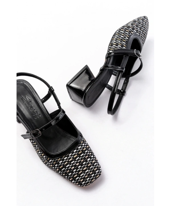 720 Siyah Desenli Arkası Açık Günlük Kadın Sandalet