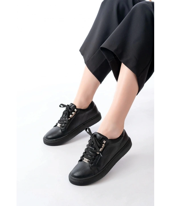 P-910 Siyah Bağcıklı Taban Dikişli Günlük Kadın Spor