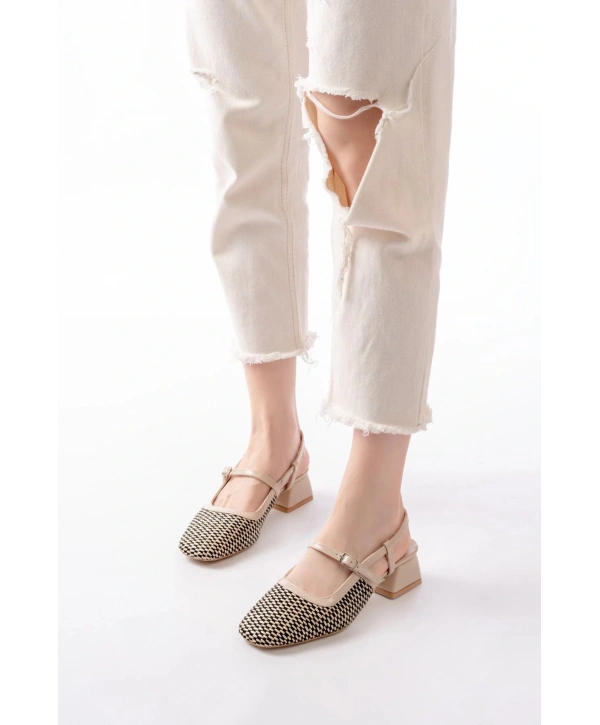 720 Bej Desenli Arkası Açık Günlük Kadın Sandalet