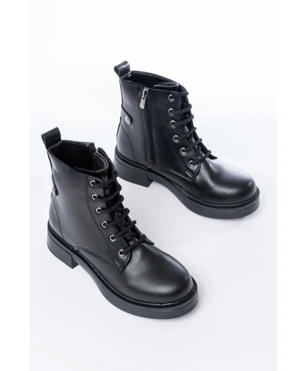 02-2003 Siyah Bağcıklı Fermuarlı Günlük Kadın Bot