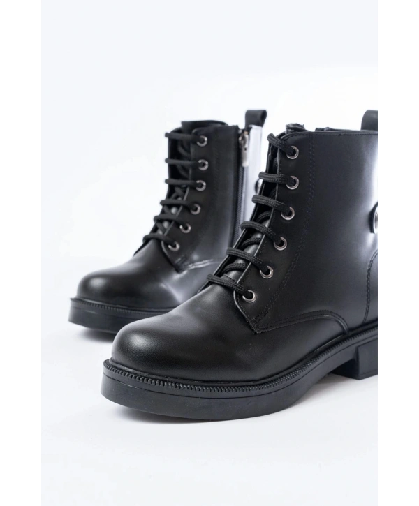 02-2003 Siyah Bağcıklı Fermuarlı Günlük Kadın Bot