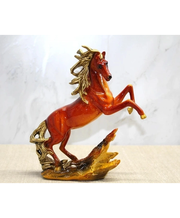 Polyester Şahlanmış At Figürü Alk4590