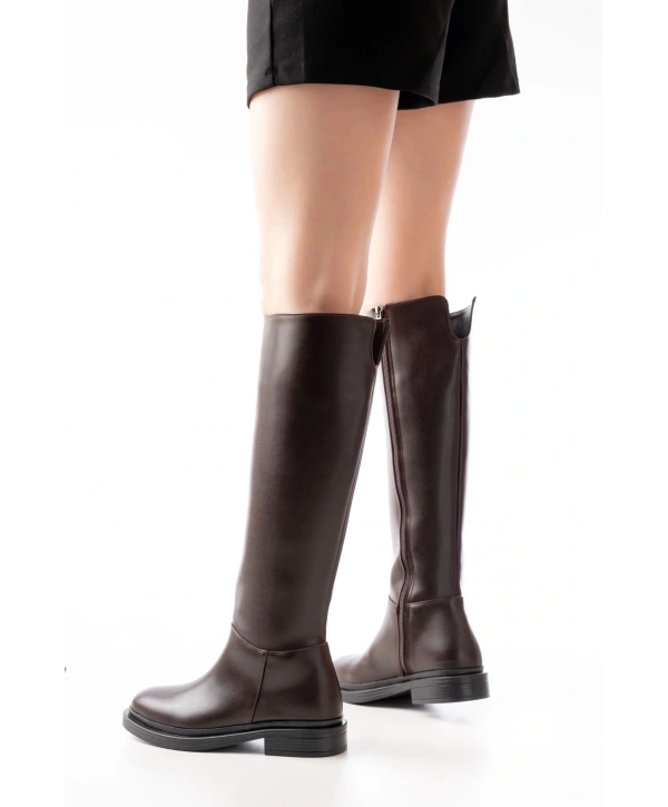 2024-3007 Kahverengi Fermuarlı Günlük Kadın Çizme