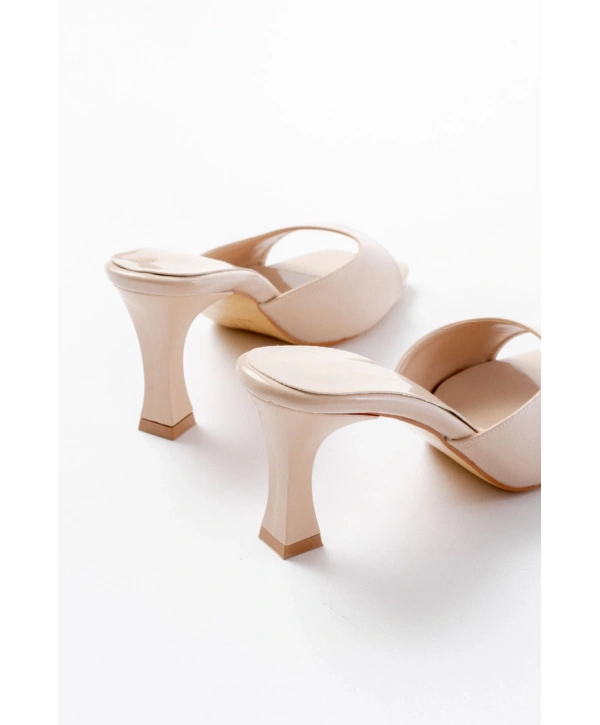 S-617 Bej Rugan Günlük Topuklu Kadın Terlik