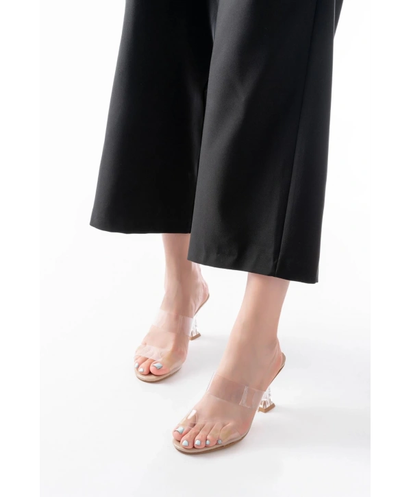 S-618 Bej Rugan Tek Bantlı Topuklu Kadın Terlik