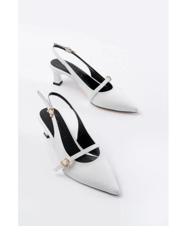 H-470 Beyaz Rugan Baret Tokalı Arkası Açık Günlük Kadın Sandalet