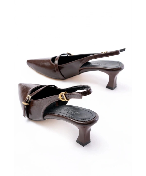 H-470 Kahve Rugan Baret Tokalı Arkası Açık Günlük Kadın Sandalet