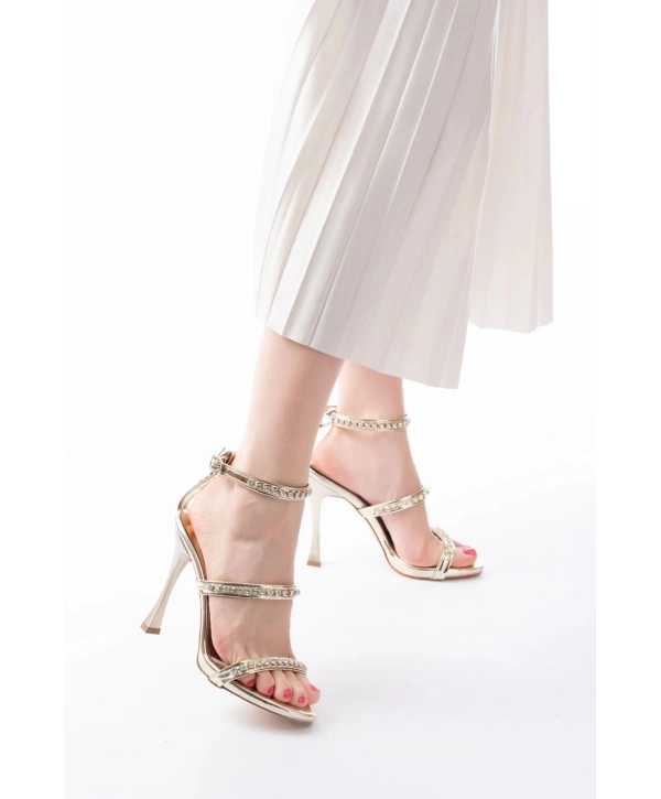 A-40 Gold Taşlı Platformlu Topuklu Kadın Ayakkabı