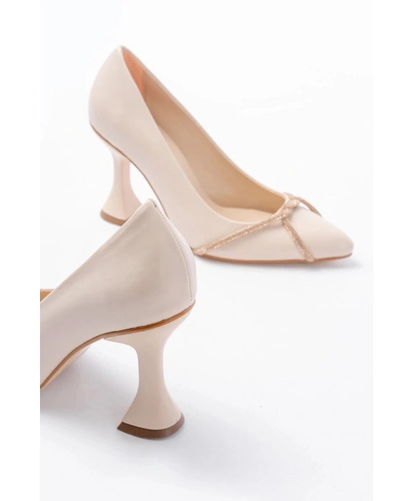 K-10 Bej Günlük Sarmal Taşlı Topuklu Kadın Ayakkabı