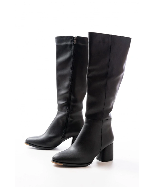 RS-2432 Siyah Topuklu Fermuarlı Günlük Kadın Çizme