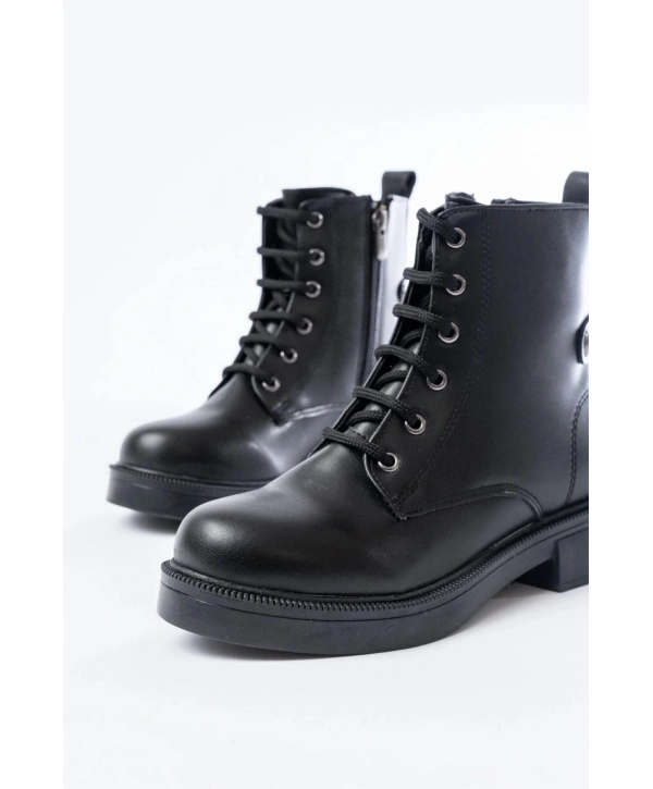 02-2003 Siyah Bağcıklı Fermuarlı Günlük Kadın Bot