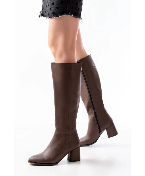RS-2432 Kahverengi Topuklu Fermuarlı Günlük Kadın Çizme