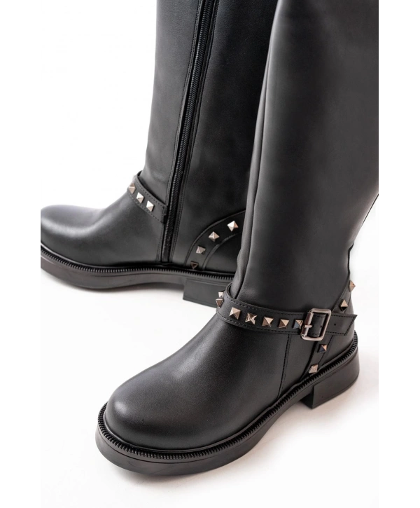 02-307 Siyah Düz Topuklu Günlük Bayan Binici Çizme