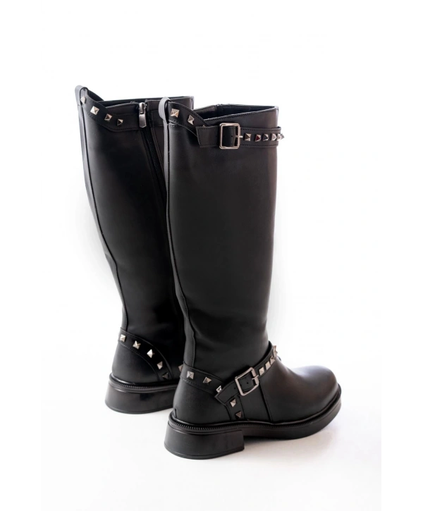 02-307 Siyah Düz Topuklu Günlük Bayan Binici Çizme