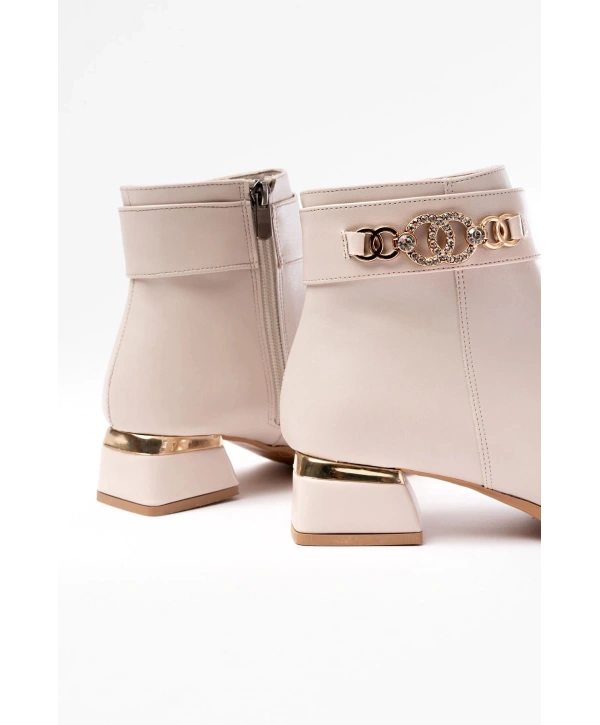 RM-502 Bej Toka Aksesuarlı Topuklu Fermuarlı Günlük Kadın Bot