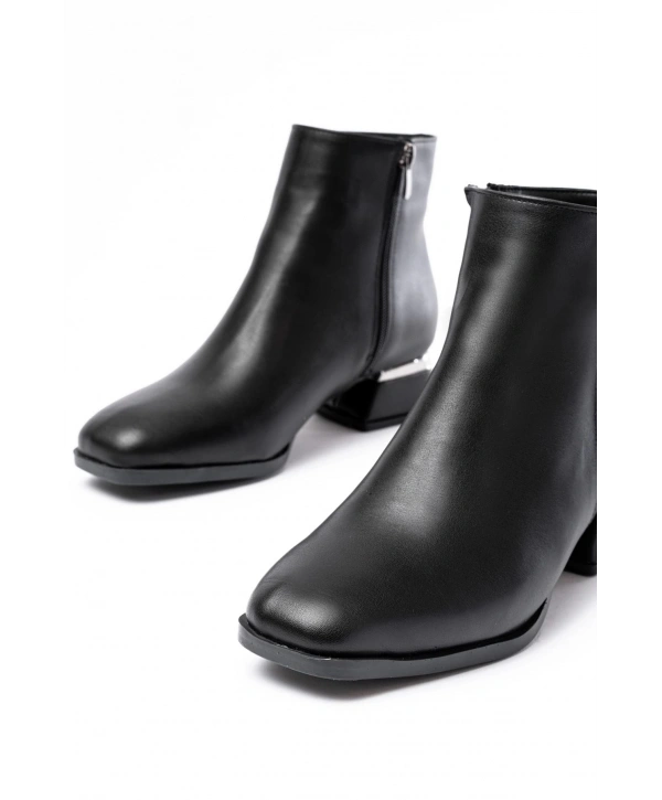 RM-500 Siyah Topuklu Fermuarlı Günlük Kadın Bot