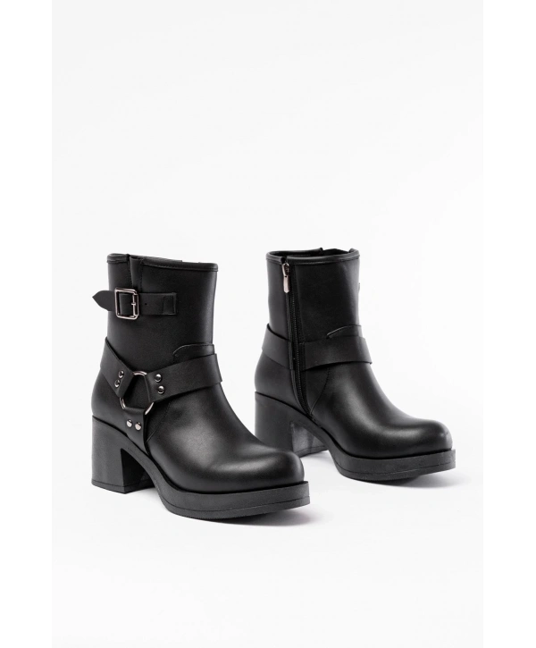 5109-3042 Siyah Toka Aksesuarlı Fermuarlı Kalın Topuklu Günlük Kadın Bot