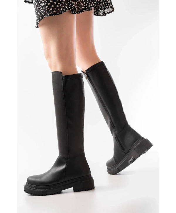 812-300 Siyah Fermuarlı Günlük Kadın Çizme