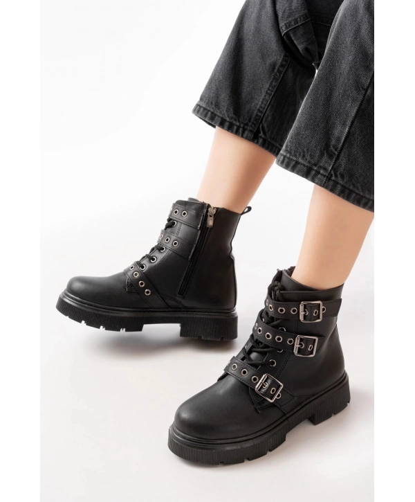 508-3039 Siyah Toka Aksesuarlı Fermuarlı  Günlük Kadın Bot