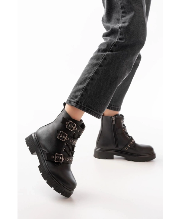 508-3039 Siyah Toka Aksesuarlı Fermuarlı  Günlük Kadın Bot
