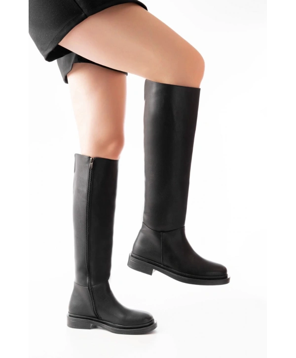2024-3007 Siyah Fermuarlı Günlük Kadın Çizme