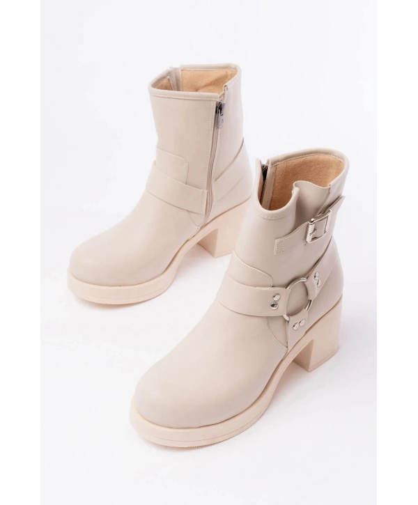 5109-3042 Bej Toka Aksesuarlı Fermuarlı Kalın Topuklu Günlük Kadın Bot