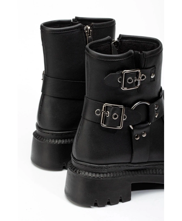 236-2013 Siyah Toka Aksesuarlı Fermuarlı Günlük Kadın Bot