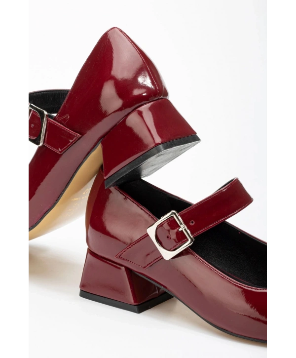 ST-006 Bordo Rugan Günlük 4 cm Topuklu Bayan Ayakkabı