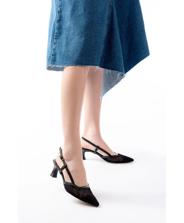 K-607 Siyah Günlük Fileli Arkası Açık 7 cm Topuklu Bayan Ayakkabı