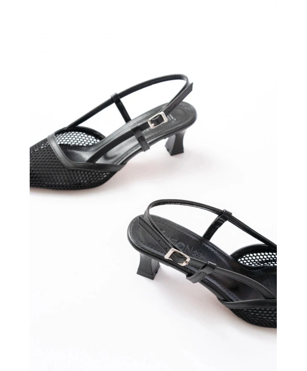 K-607 Siyah Günlük Fileli Arkası Açık 7 cm Topuklu Bayan Ayakkabı