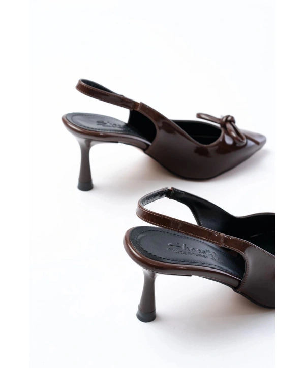 İNF-4500 Kahve Rugan Günlük Arkası Açık Fiyonklu Topuklu Bayan Ayakkabı