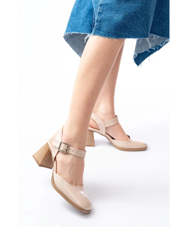 İNF-40450 Bej Rugan Günlük Arkası Açık Topuklu Bayan Ayakkabı