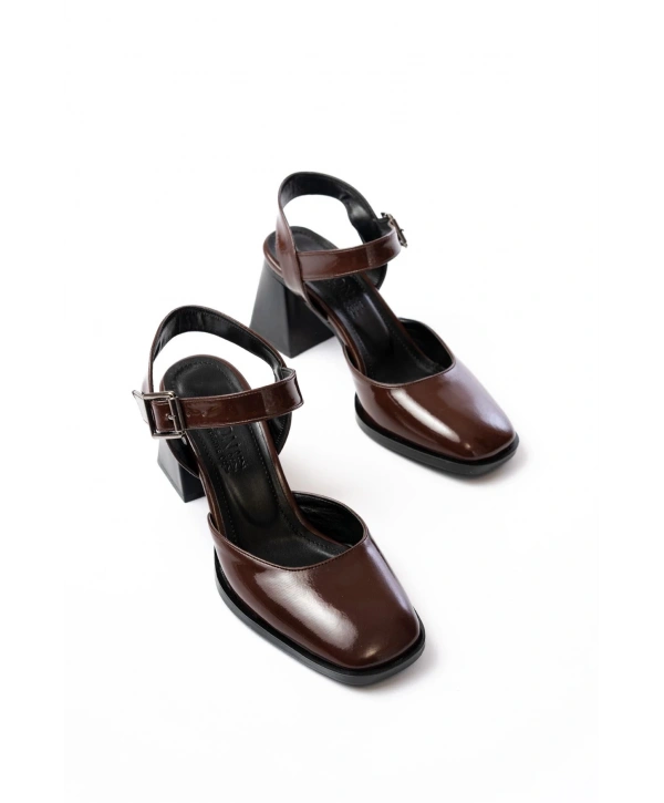 İNF-40450 Kahve Rugan Günlük Arkası Açık Topuklu Bayan Ayakkabı