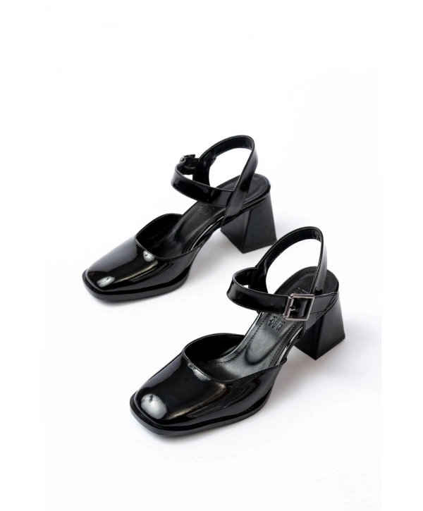 İNF-40450 Siyah Rugan Günlük Arkası Açık Topuklu Bayan Ayakkabı