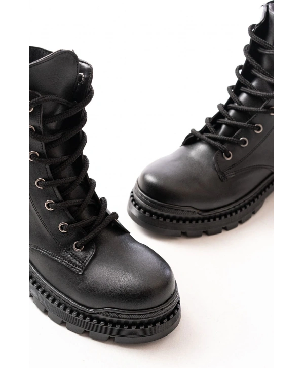 2051-298 Siyah Cilt Düz Topuklu Bağcıklı Lastikli Günlük Kadın Bot