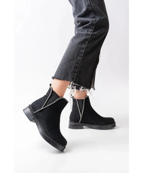 02-02 Siyah Süet Taş Aksesuarlı Lastikli Günlük Kadın Bot