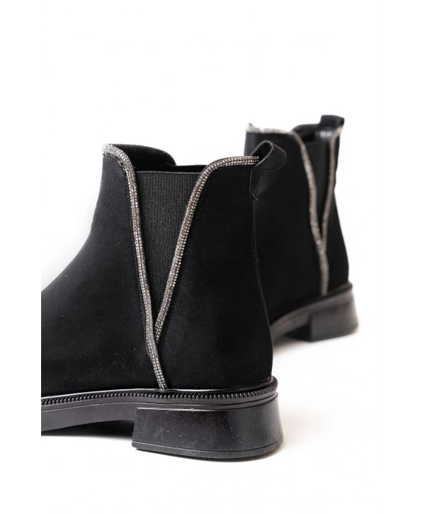 02-02 Siyah Süet Taş Aksesuarlı Lastikli Günlük Kadın Bot