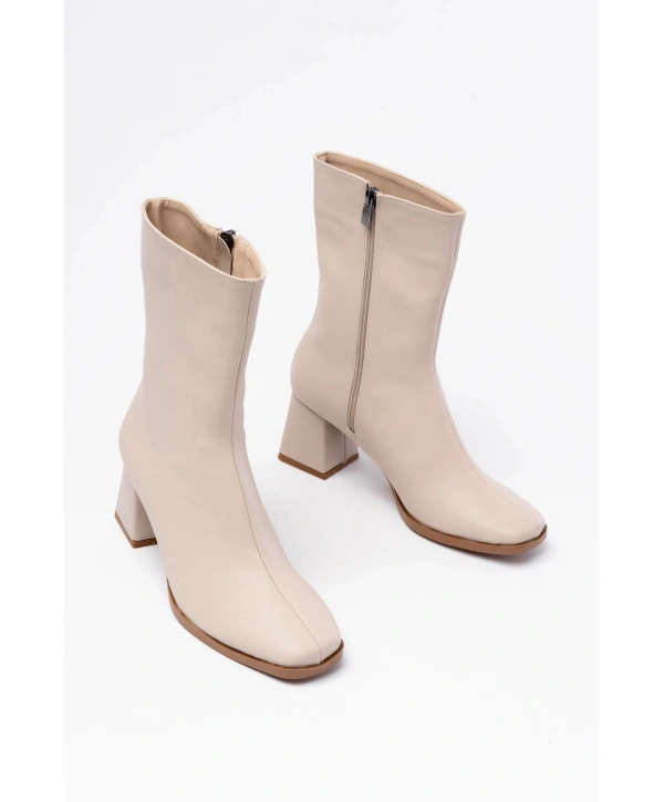 MSK-032 Bej Topuklu Fermuarlı Kadın Bot