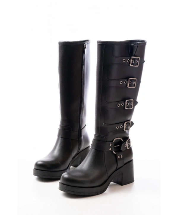 5109-3015 Siyah Topuklu Fermuarlı Toka Aksesuarlı Günlük Kadın Çizme