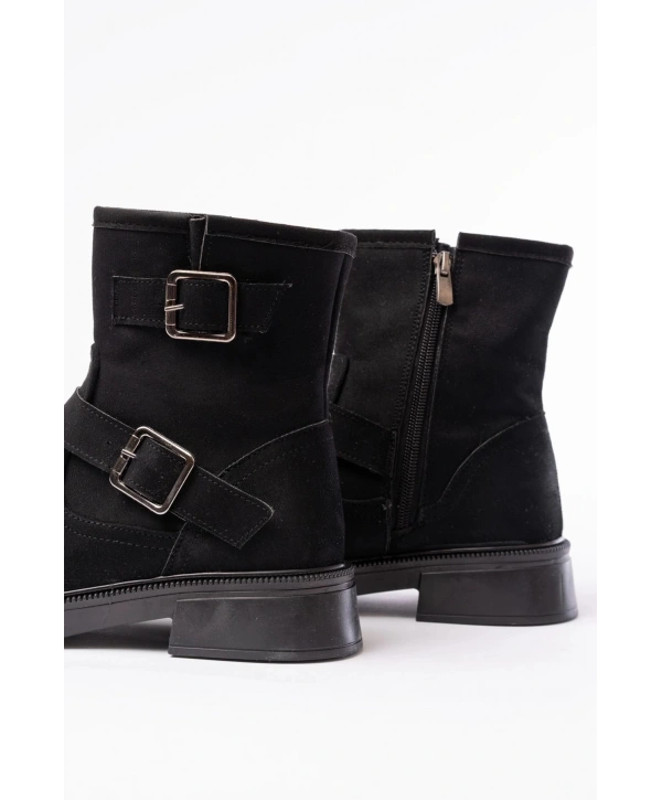 02-2014 Siyah Süet Toka Aksesuarlı Günlük Kadın Bot
