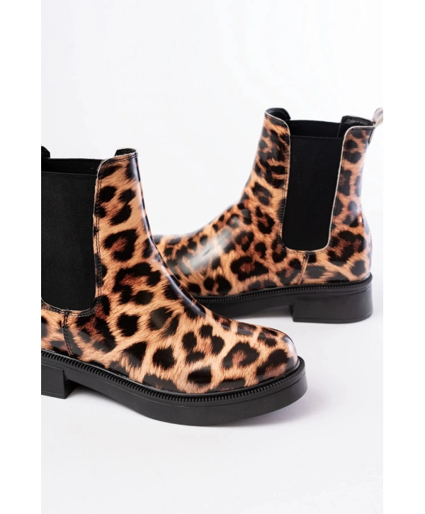 02-2137 Leopar Lastikli Günlük Kadın Bot