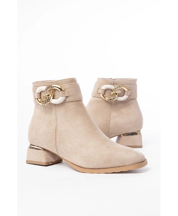 RM-504 Bej Süet Toka Aksesuarlı Topuklu Fermuarlı Günlük Kadın Bot